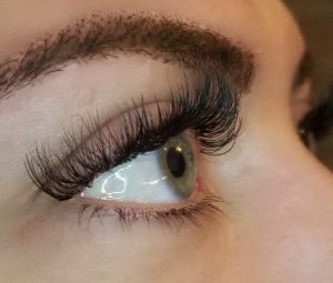 LashLuv - Lashes - Client